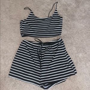 black and white striped set